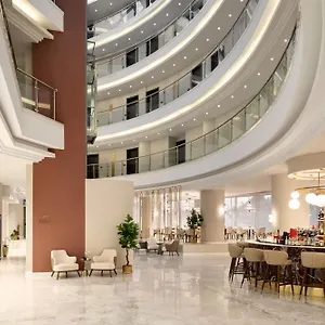 4* Hotel Ramada By Wyndham Bucharest Airport